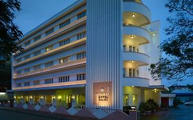 Grand Hotel